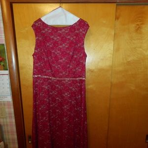 ALEX EVENINGS RED EVENING GOWN SIZE 16